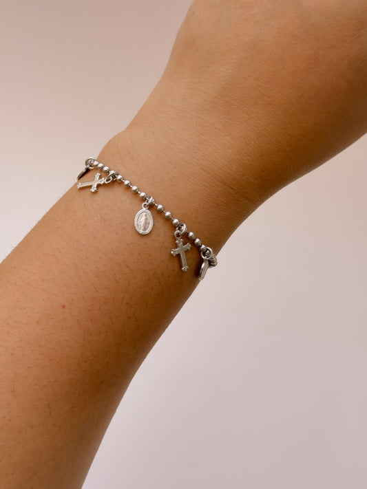 Cross charm bracelet