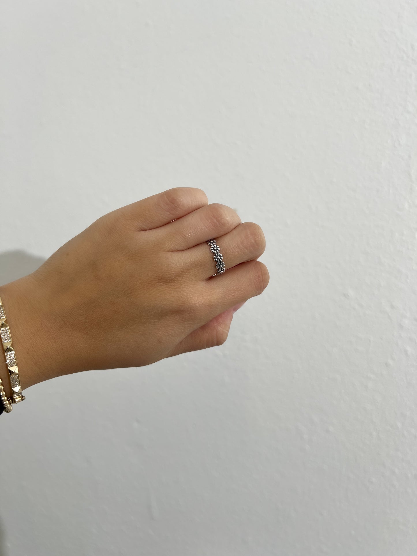 Daisy ring